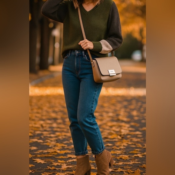 Curio New York Colorblock Olive Green Navy Cream Knit Sweater M - Picture 9 of 9